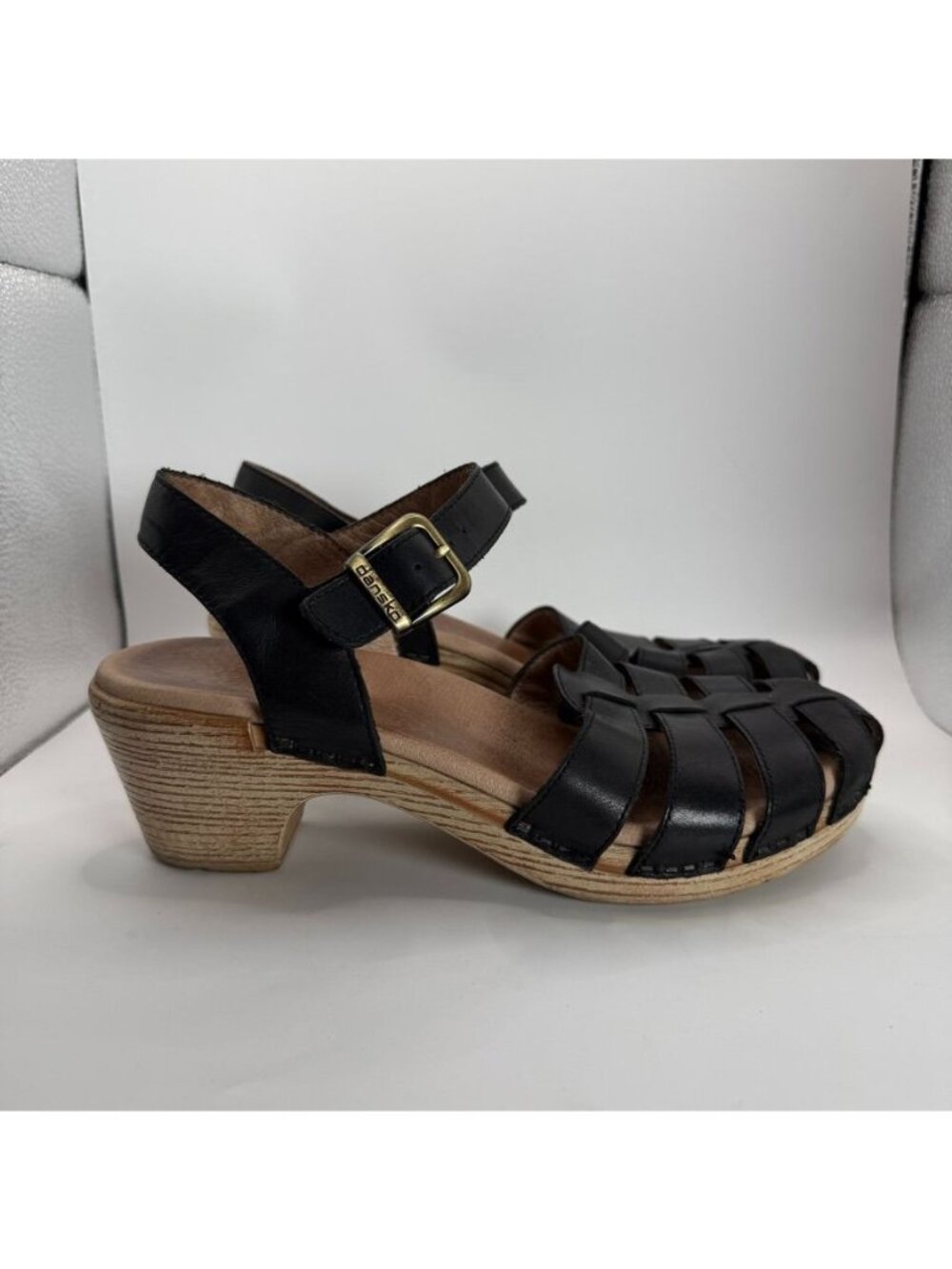 Dansko Black Leather Strappy Wedge Sandals Size 38 With Adjustable Ankle Strap &
